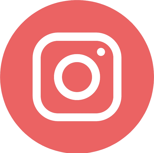 Randi Plusz instagram elérhetősége